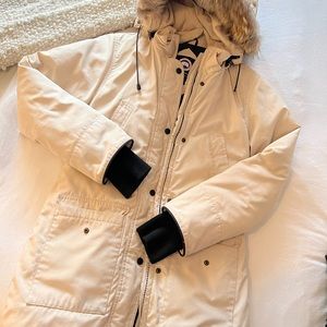 Canada Goose Cream/Sand Trillium Parka - Size Small
